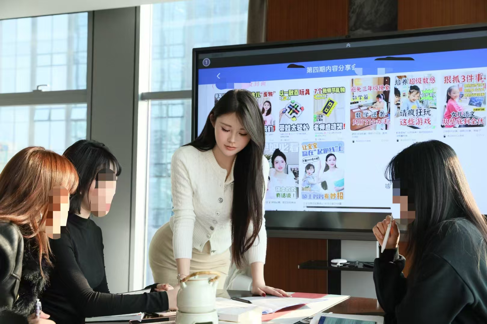 Founder of Hertz Culture Media Pte. Ltd.